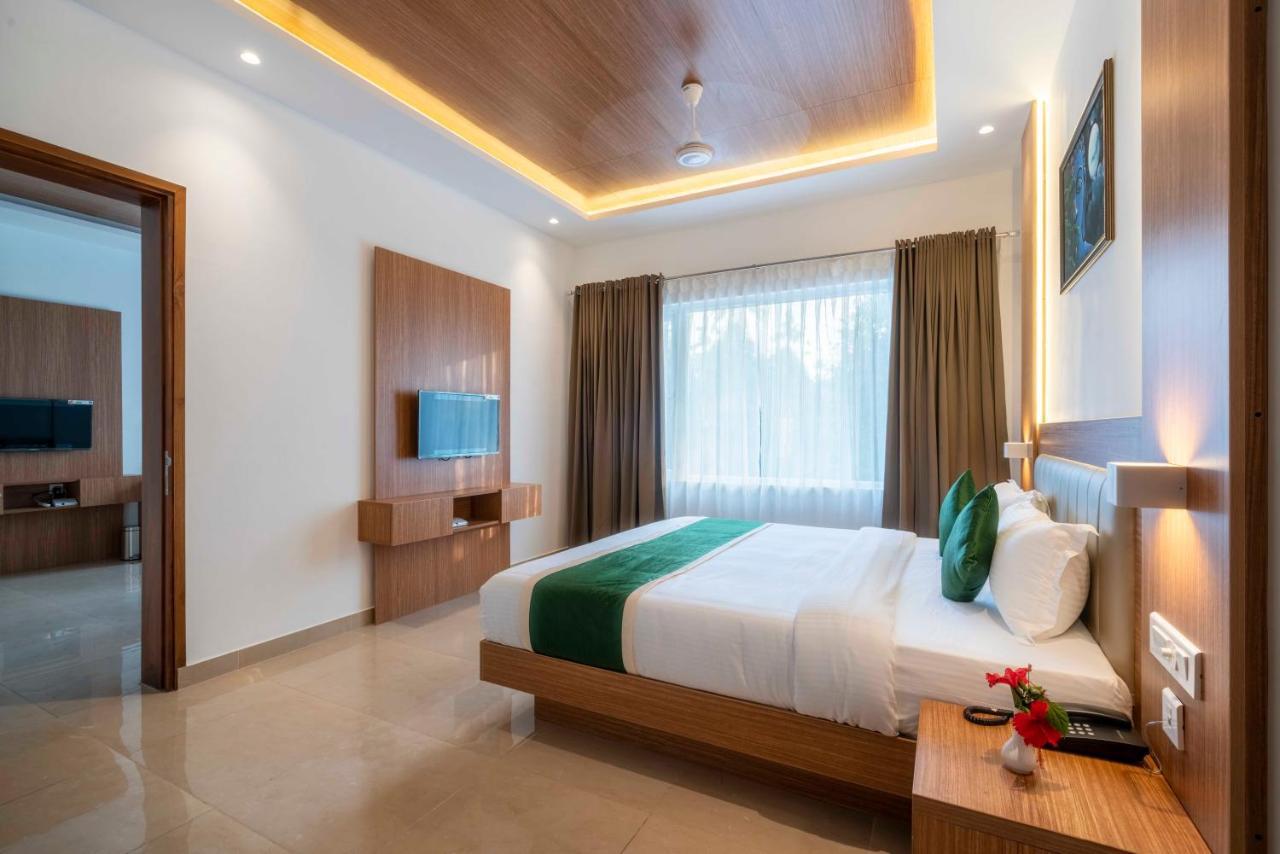 Kochi Hotel Panoramic מראה חיצוני תמונה
